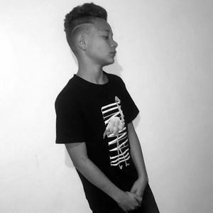 Meet your Posher, Devontai